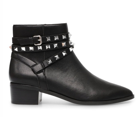 Steve Madden Black Besto Studded Ankle Booties Boots Size 9.5 - Picture 2 of 13